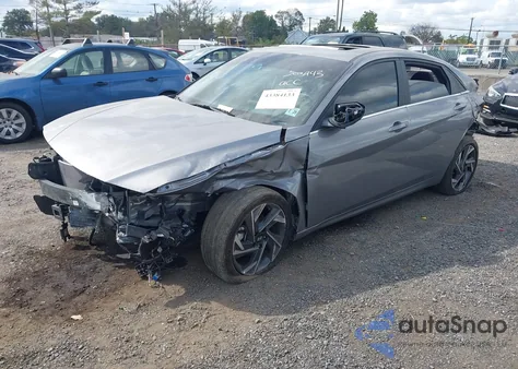 2024 Hyundai Elantra Sel z USA, uszkodzony, nr VIN KMHLS4DG7RU643596